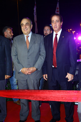 Opening of the largest LG brand shop